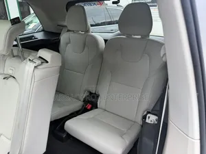Volvo XC90 2019 Silver