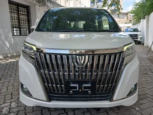 Toyota Esquire 2019 White