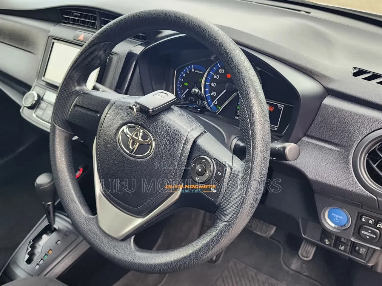 Toyota Axio 1.5 Hybrid G 2WD 2020 Silver