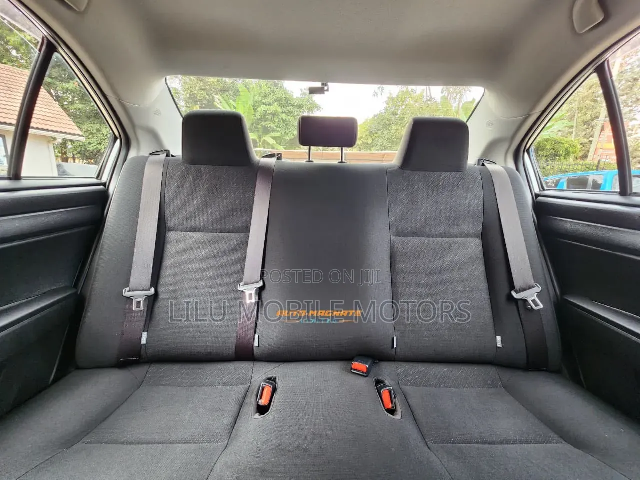 Toyota Axio 1.5 Hybrid G 2WD 2020 Silver