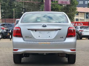 Toyota Axio 1.5 Hybrid G 2WD 2020 Silver