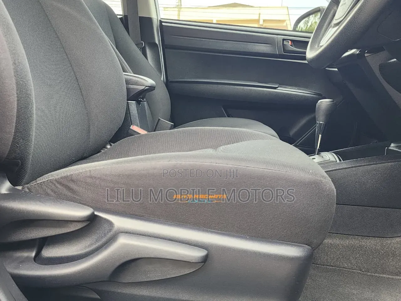 Toyota Axio 1.5 Hybrid G 2WD 2020 Silver