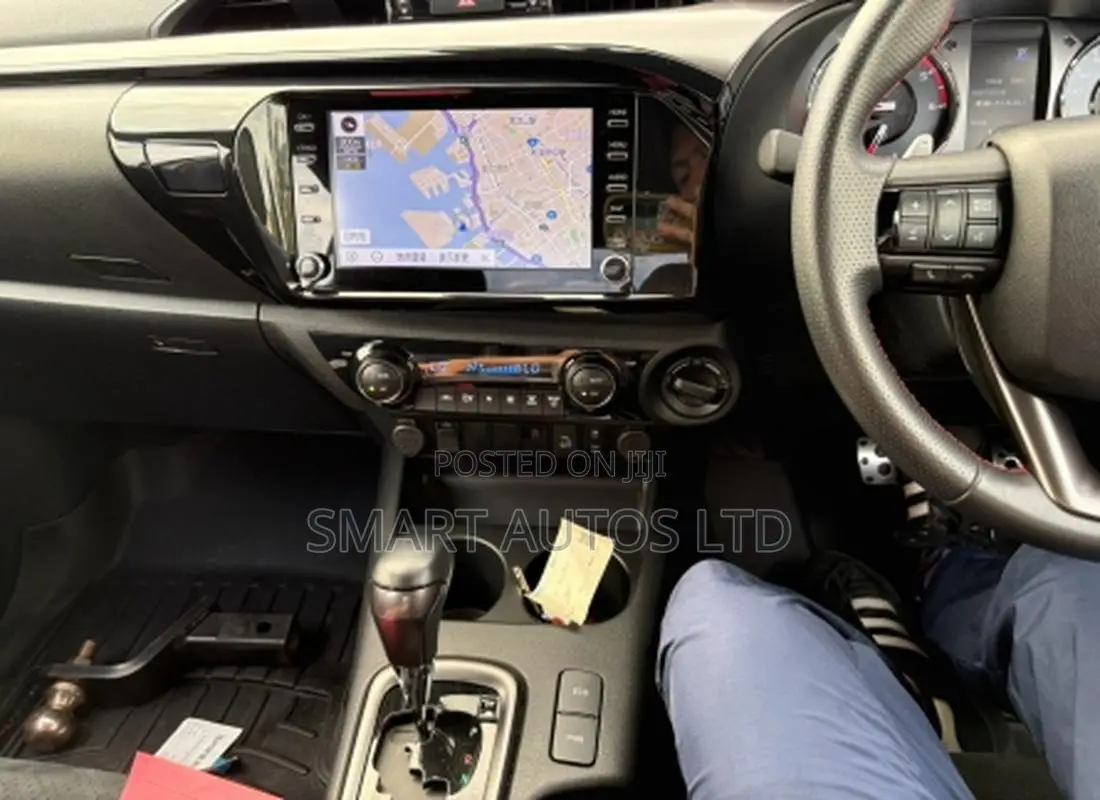 Toyota Hilux Revo Double Cab Deisel 2.4 AWD 2021