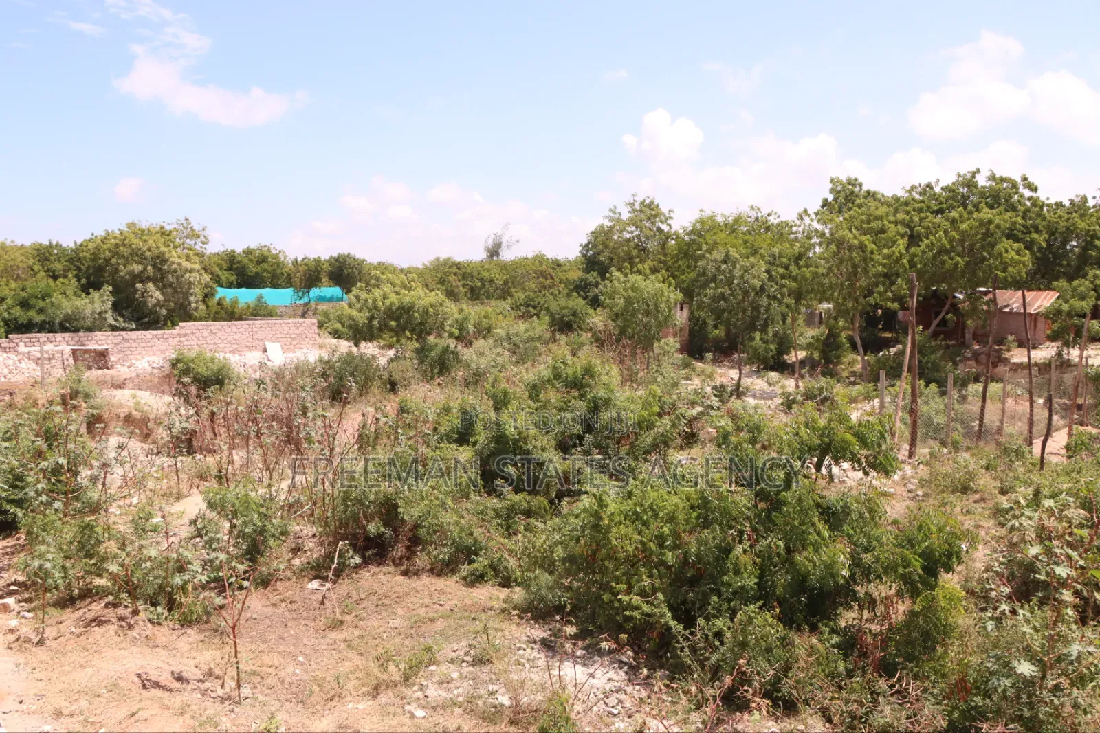 KILIFI BOFA 50x100 PLOT - 5min Walk to the Beach