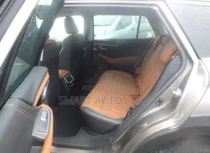 Subaru Outback 2022 Brown