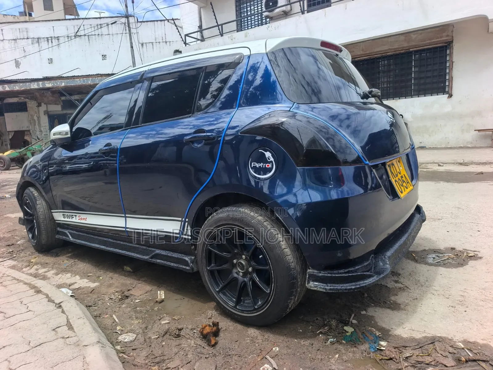 Suzuki Swift 2015 Blue