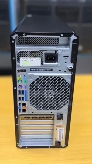Desktop Computer HP Z4 G4 32GB Intel Core i7 SSD 512GB