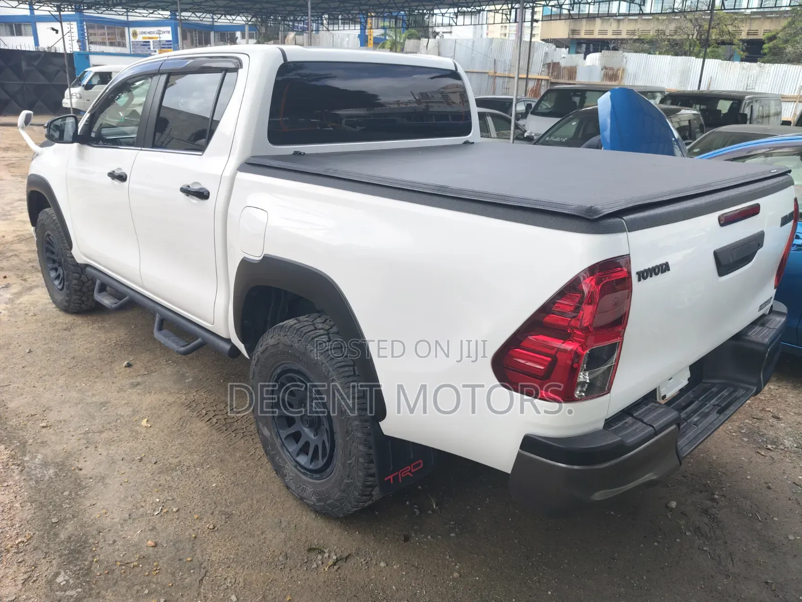 Toyota Hilux 2.8 Diesel 2020 White