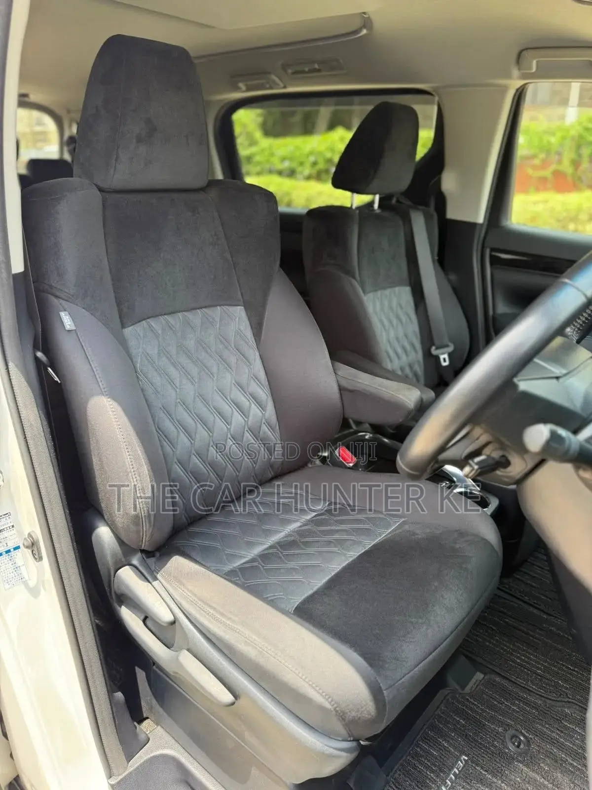 Toyota Vellfire 2019