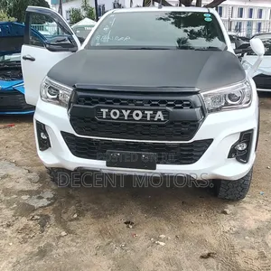Toyota Hilux 2.8 Diesel 2020 White