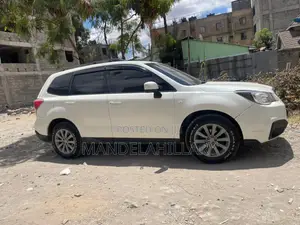 Subaru Forester 2.5i AWD 2016 White