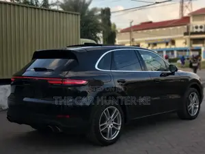 Porsche Cayenne 2019 Black