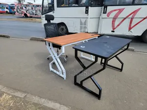 Strong Metal Frame Office Desk | Modern Workstation