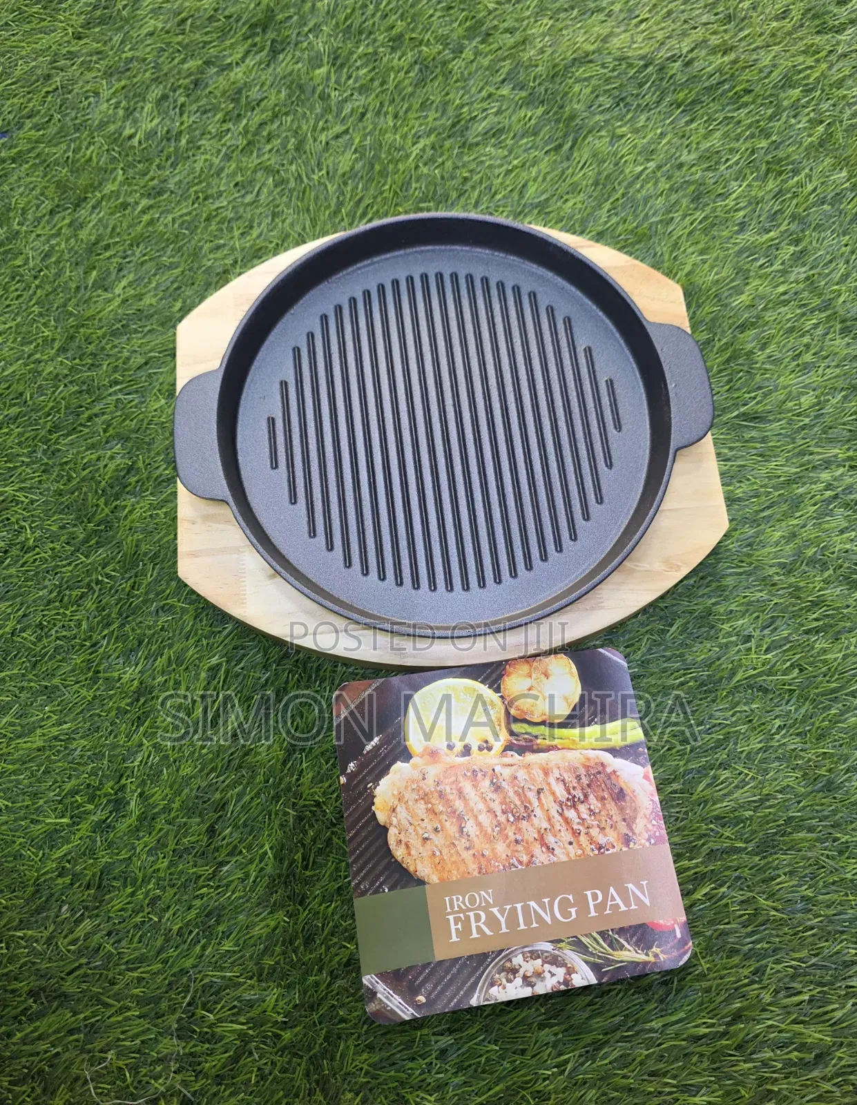 Cast Iron Sizzling Grill With Wooden Base