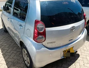 Toyota Passo 2013 Gray