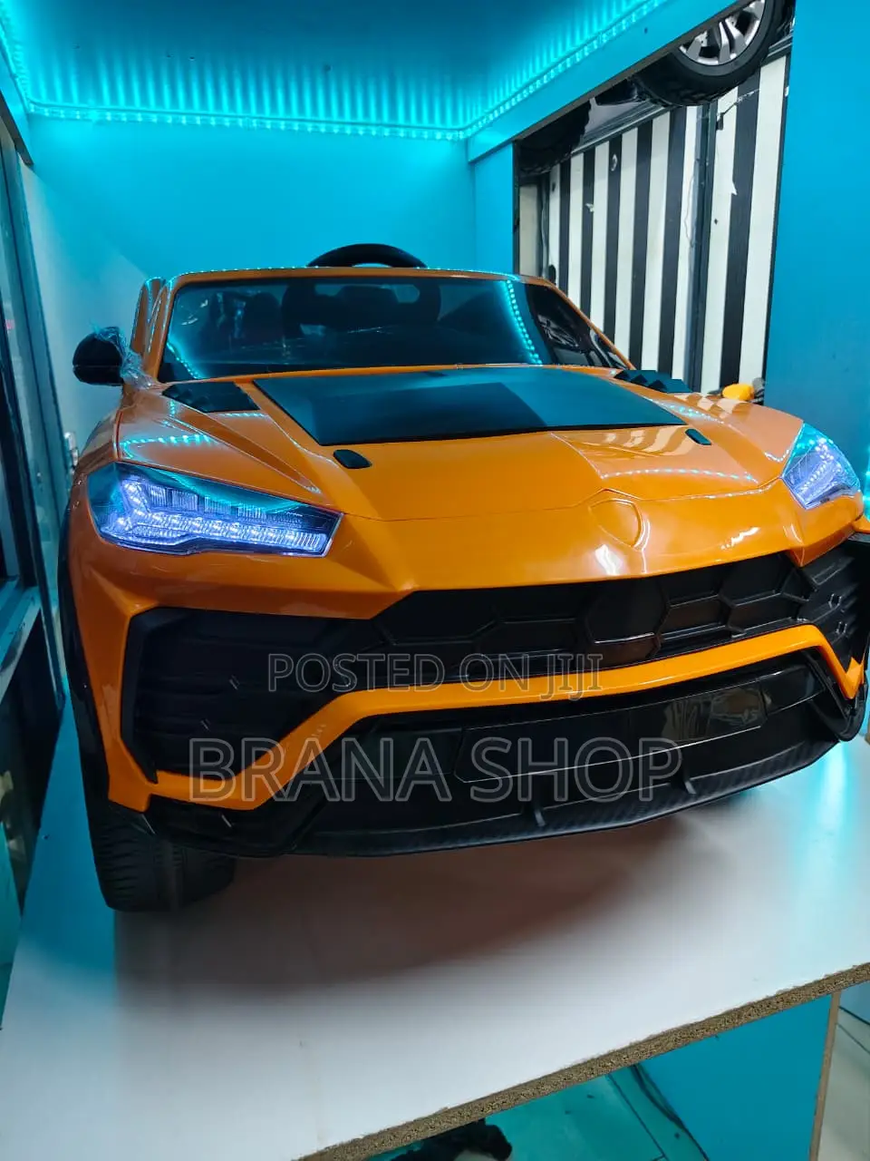 Yellow Officially Licensed Lamborghini Urus Kids' Electric Ride-On