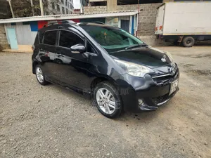 Toyota Ractis 2014 Black