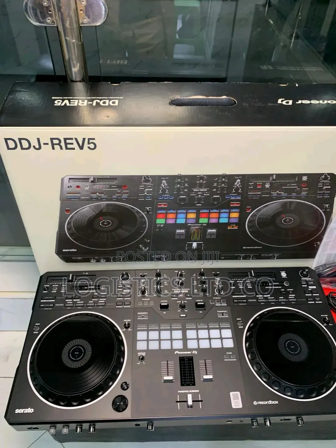 Pioneer DJ DDJ-REV5 Scratch-Style 2-Channel Performance DJ Controller