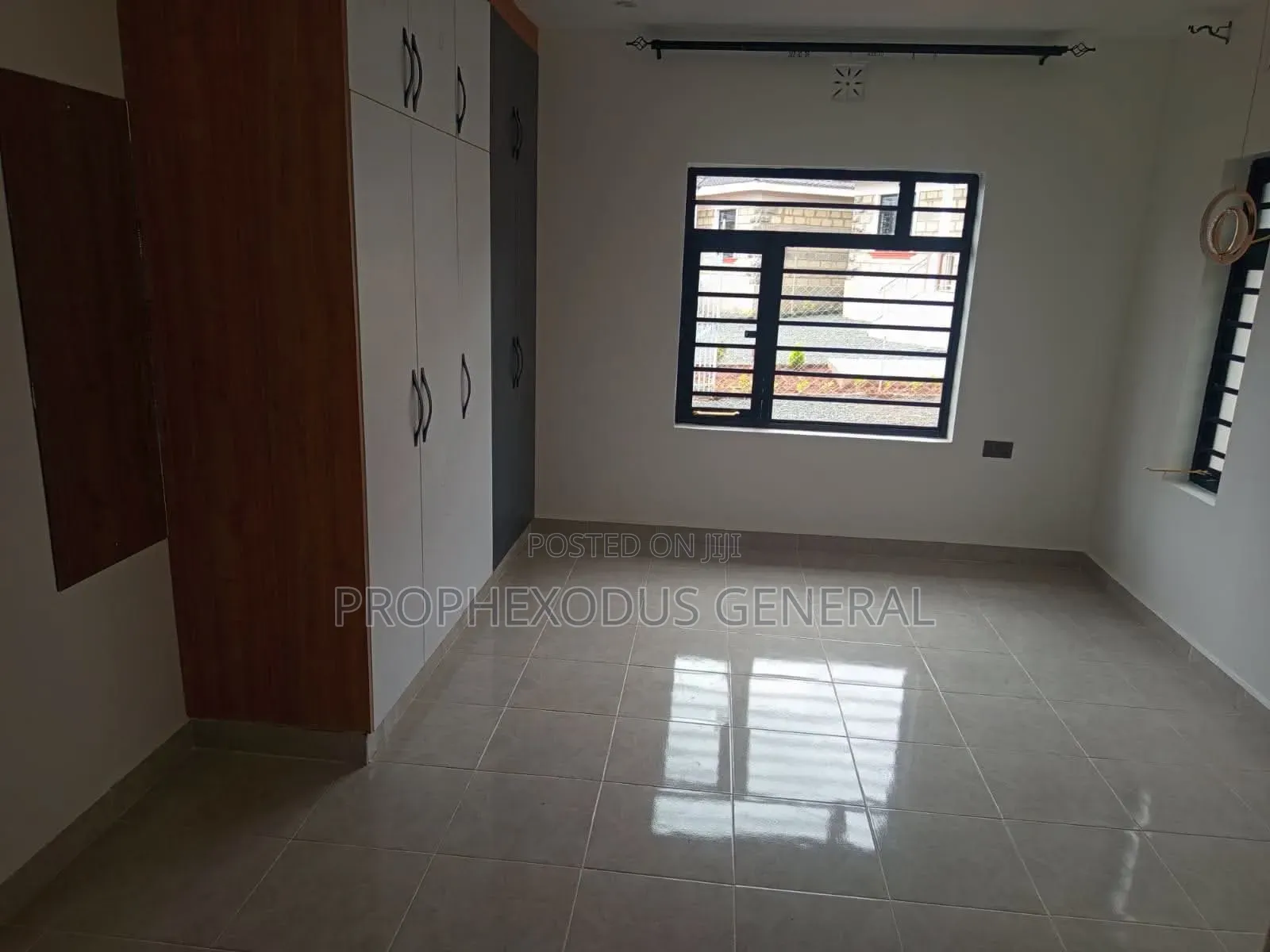 3bdrm Bungalow in Matasia for sale
