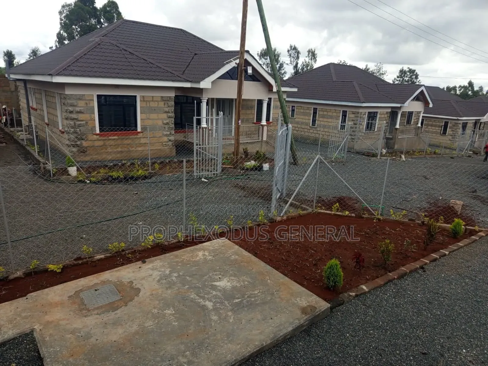 3bdrm Bungalow in Matasia for sale