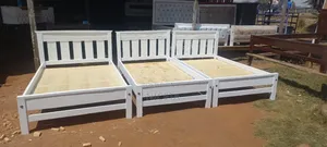 4by6 Hardwood Bèd