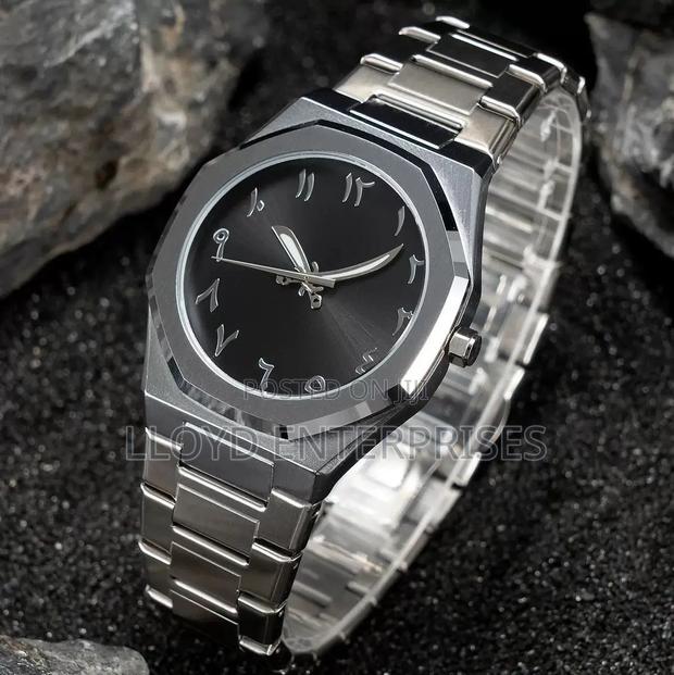 Arabic Aura Watch