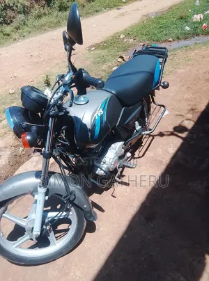 TVS XL 100 2024 Gold