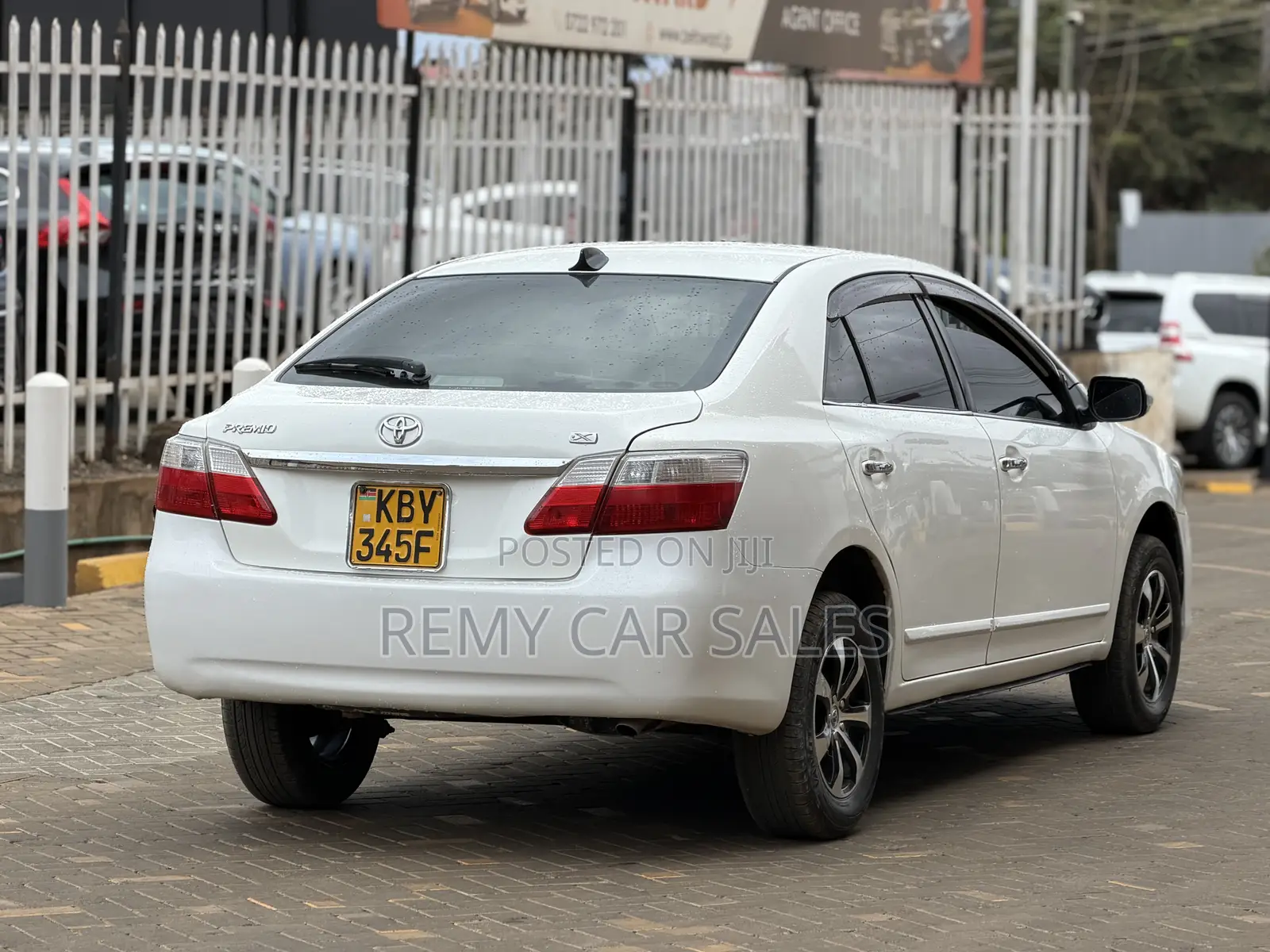 Toyota Premio 2008 White
