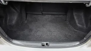 Toyota Belta 2009 Silver