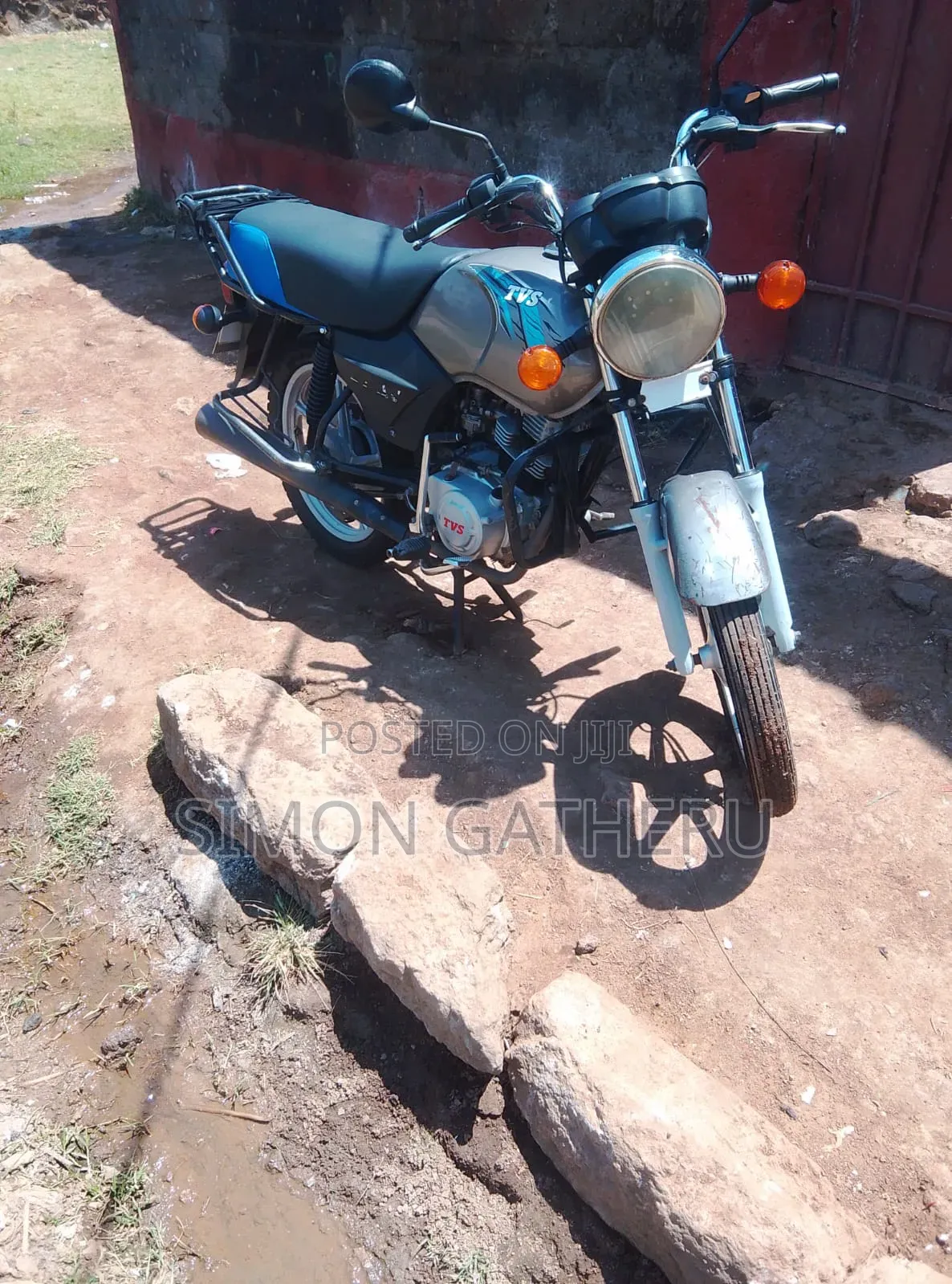 TVS XL 100 2024 Gold