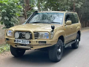 Toyota Land Cruiser 2003 Gold