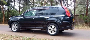 Nissan X-Trail 2000 Black
