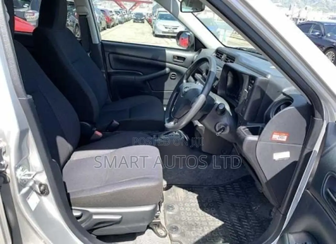 Toyota Probox 1.3 GL 2WD 2021 Silver