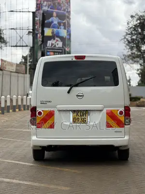 Nissan NV200 2015 White