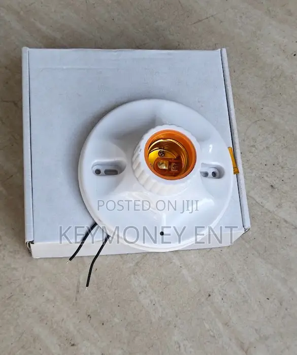 Wireless WiFi Connection Bulb Holder CCTV Camera for Home Security