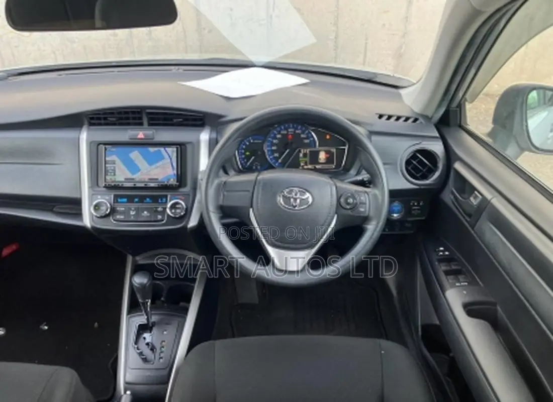 Toyota Corolla Fielder 1.5 Hybrid FWD 2020