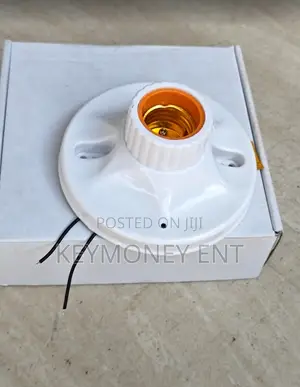 Bulb Holder CCTV With 360° Viewing and Convenient Installation