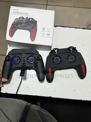 Mobile Gaming Controller With Heat Fan, Ergonomic Grip & Triggers