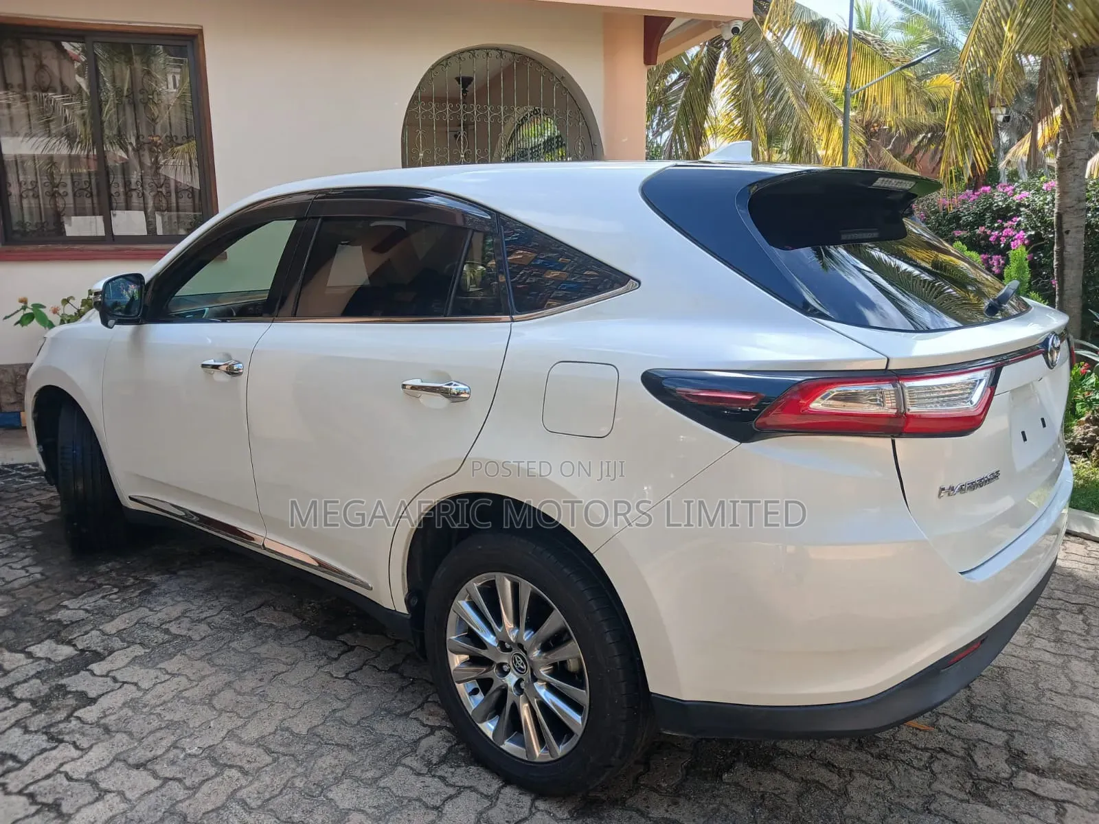 Toyota Harrier 2019 White