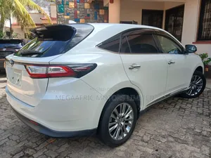 Toyota Harrier 2019 White