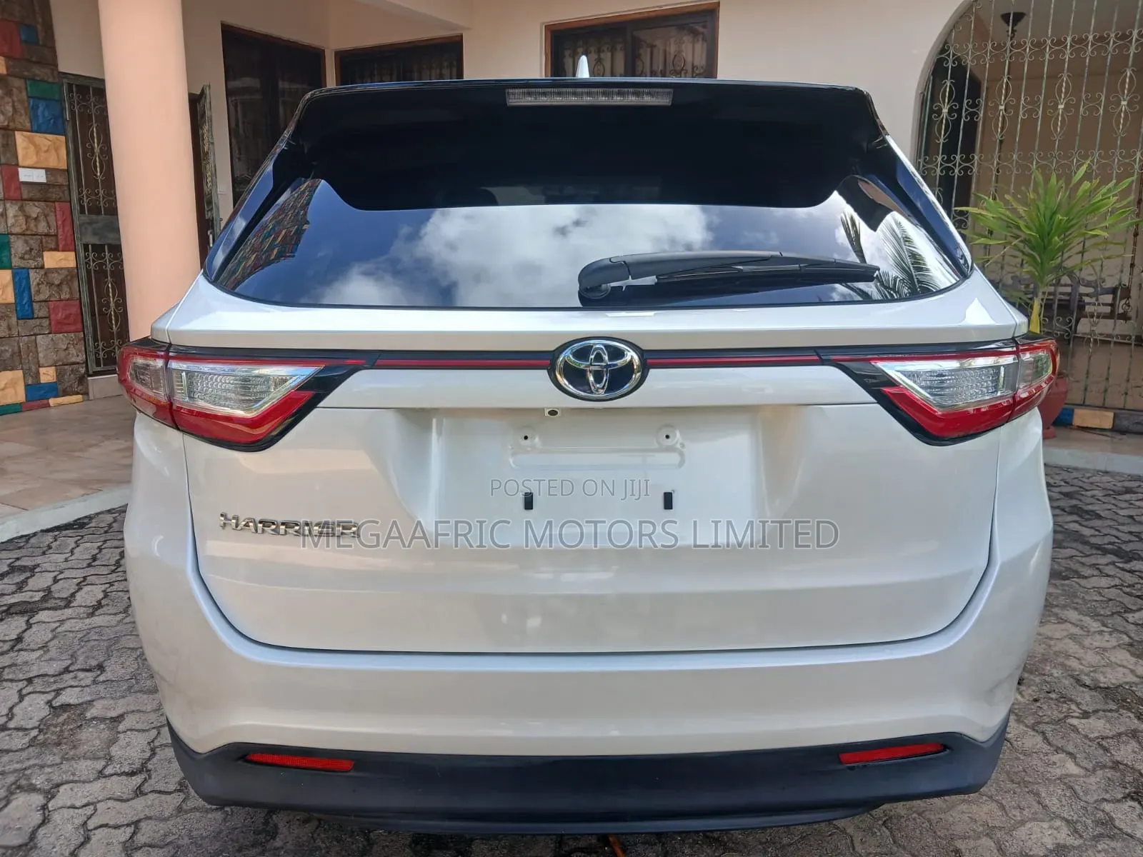 Toyota Harrier 2019 White