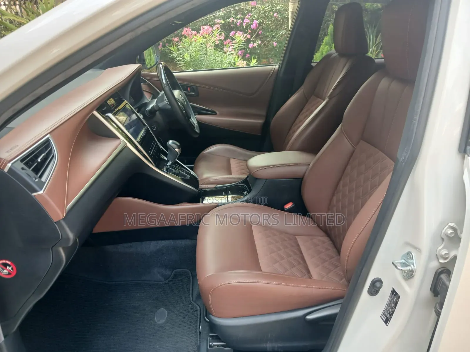 Toyota Harrier 2019 White