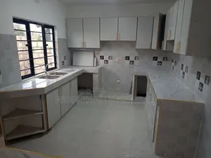 4bdrm Bungalow in Matasia for sale
