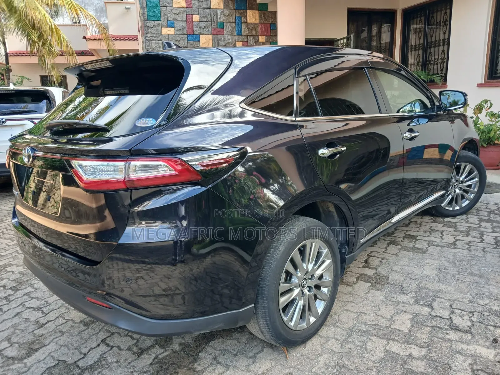 Toyota Harrier 2019 Black