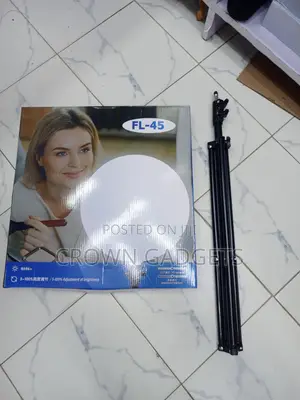 FL-45 Professional 18 Inch LED Ring Fill Light RA96+ With Tripod