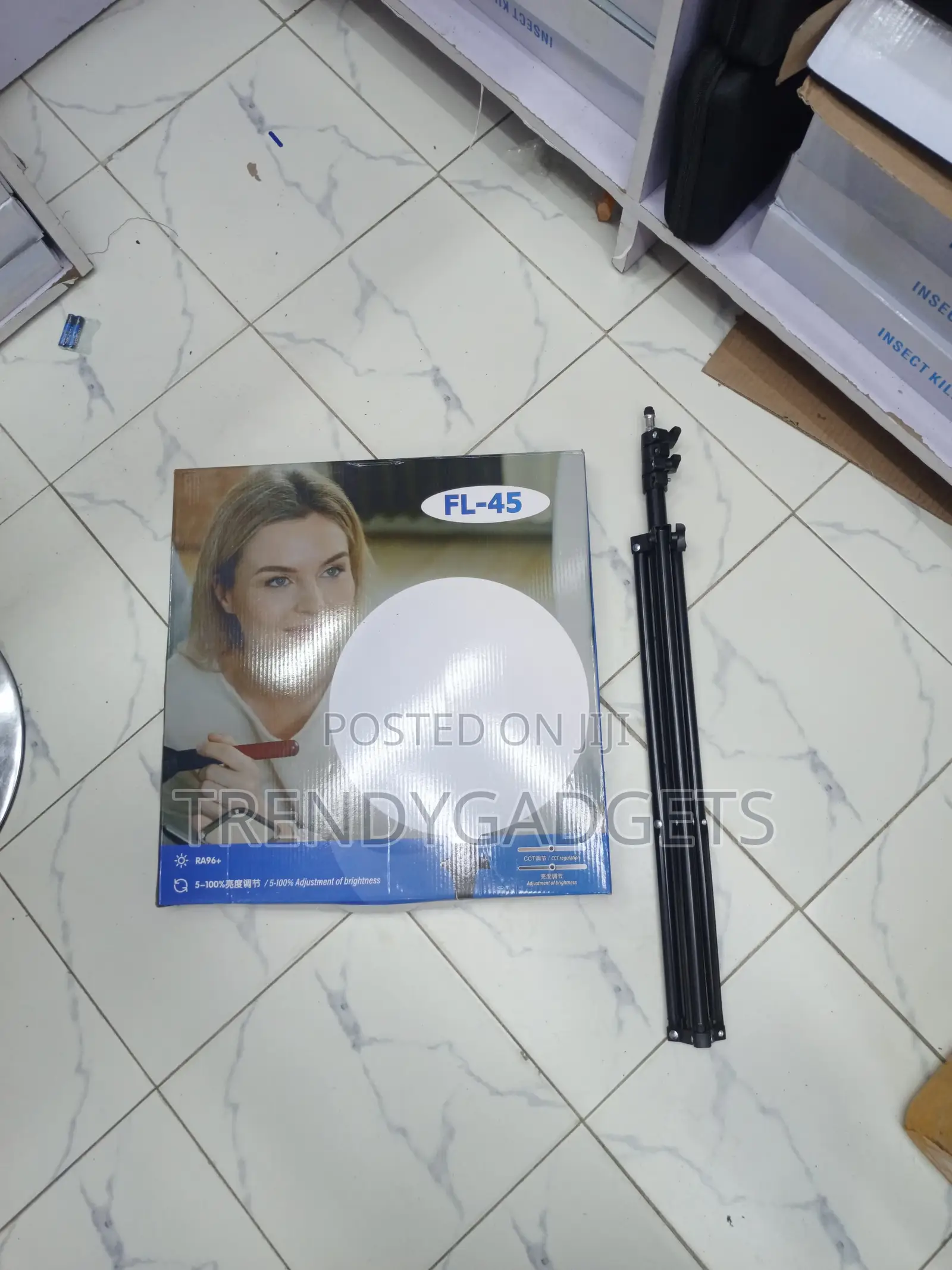 FL-45 18 Inch Adjustable LED Light for Makeup Photography and Video