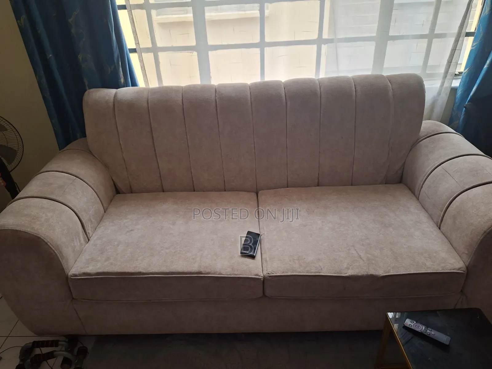 5 Seater Sofa Slightly Used Perfect Condition