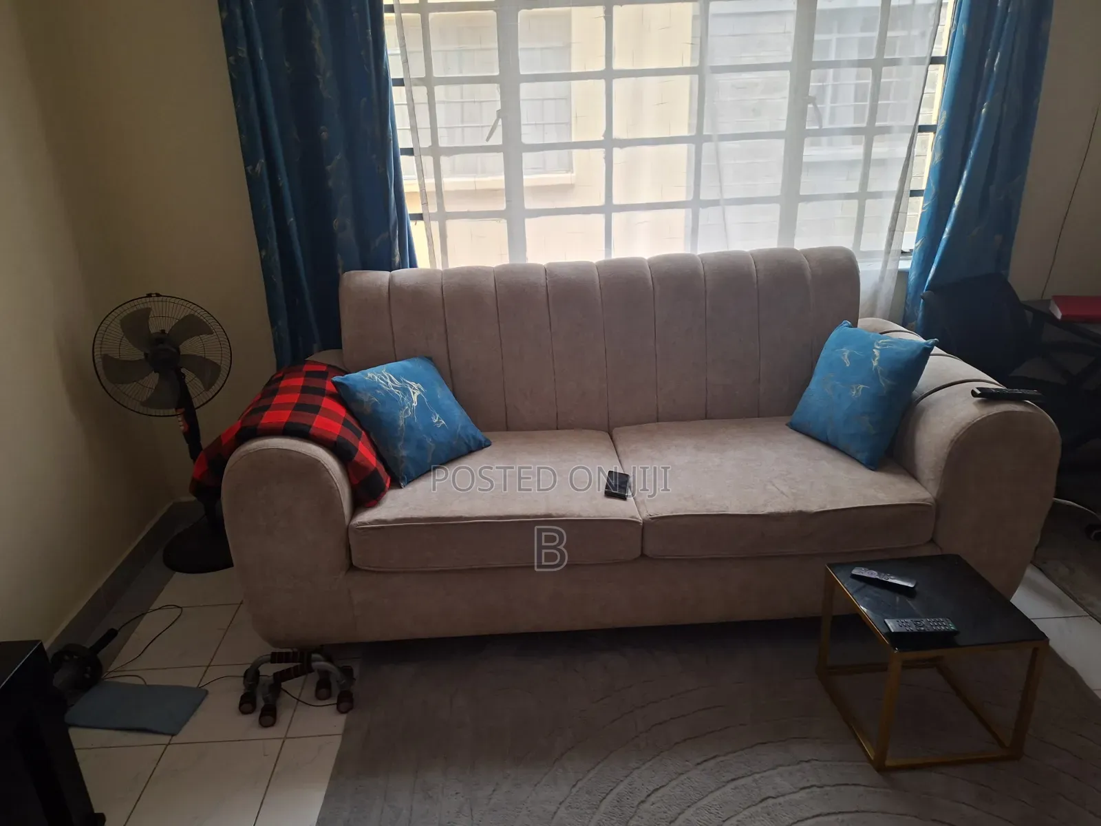 5 Seater Sofa Slightly Used Perfect Condition