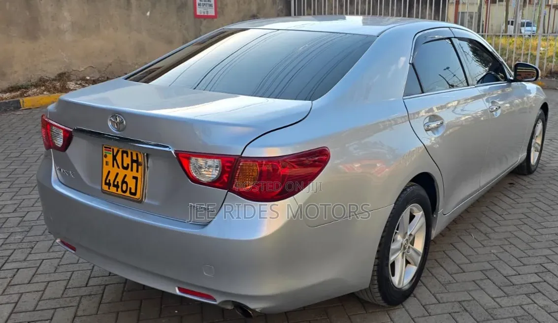 Toyota Mark X 2009 Silver
