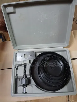 8-Piece Hole Saw Cutter Set